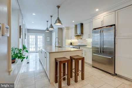 1923 Mount Vernon St Philadelphia, PA 19130