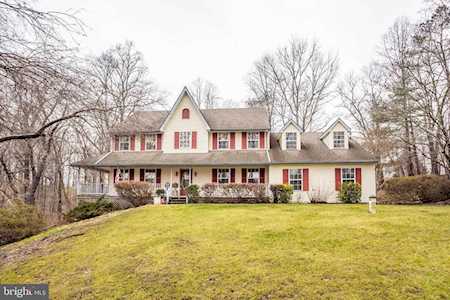7654 Lake Shore Dr Owings, MD 20736