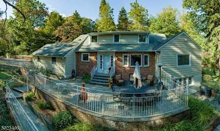 41 North Briarcliff Rd Mountain Lakes Boro, NJ 07046