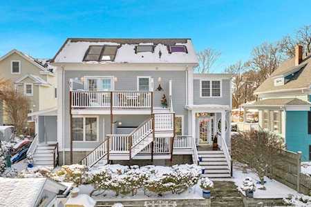 38 Rocky Neck Ave Gloucester, MA 01930