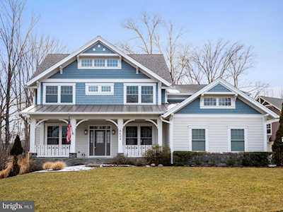 8404 Bearhurst Dr Gainesville, VA 20155