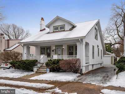 300 Summers Dr Alexandria, VA 22301