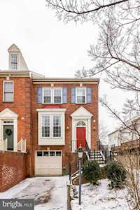 6315 Battlement Way Alexandria, VA 22312