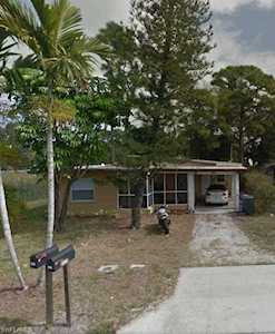 2835 Evans Ave Fort Myers, FL 33901