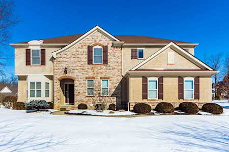 8901 Creighton Drive Powell, OH 43065