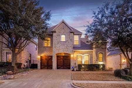 4812 Deandra Lane Plano, TX 75093