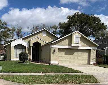 156 Lakebreeze CIRCLE Lake Mary, FL 32746