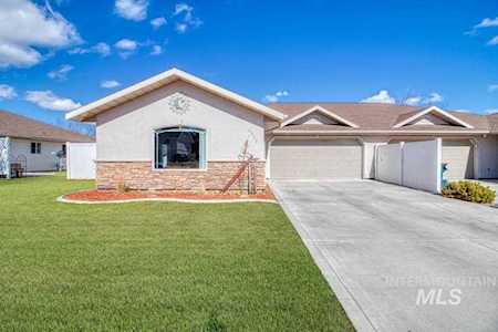2579 Whispering Pine Twin Falls, ID 83301
