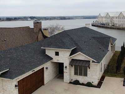 804 W Waterpoint Granbury, TX 76048