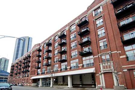360 W Illinois St #211 Chicago, IL 60654
