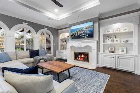90 E Fairbranch Circle The Woodlands, TX 77382