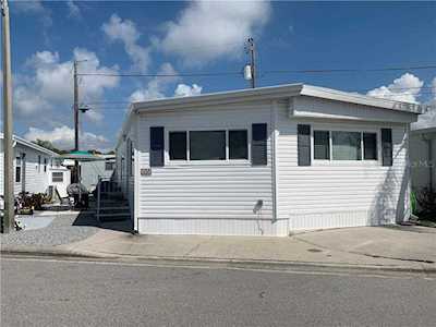 145 Port Dr Venice, FL 34285