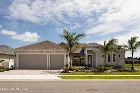4245 Negal Circle Melbourne, FL 32901