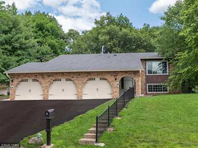 15113 Chestnut Circle Burnsville, MN 55306
