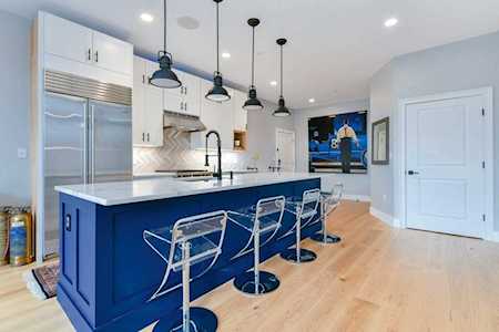 170 W Broadway #204 Boston, MA 02127