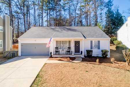 235 Preston Oaks Dr Alpharetta, GA 30022