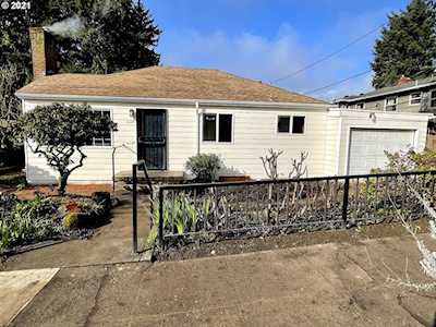 7715 SE 45th Ave Portland, OR 97206