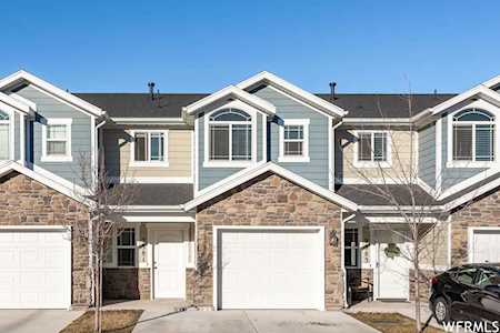 2381 S Knights Way West Haven, UT 84401