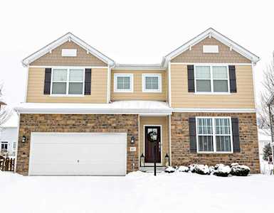 681 Brighton Street Pickerington, OH 43147
