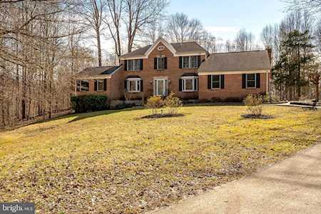 2004 Bermondsey Dr Bowie, MD 20721