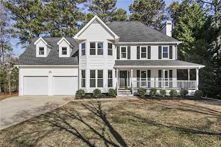 20 Abbey Ln Dallas, GA 30157