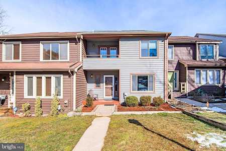 9429 Clocktower Ln Columbia, MD 21046