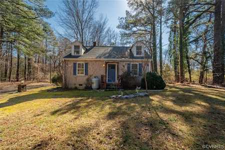 10361 Shellie Lee Dr Ashland, VA 23005