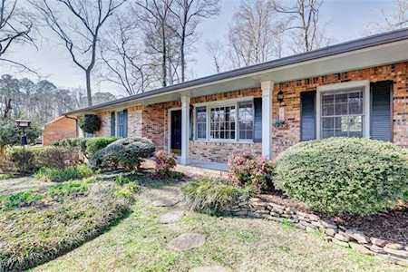 1175 Seven Springs Circle Marietta, GA 30068