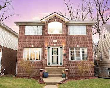9217 S Clifton Park Ave Evergreen Park, IL 60805