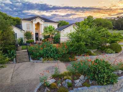 132 Top O The Lake DR Lakeway, TX 78734
