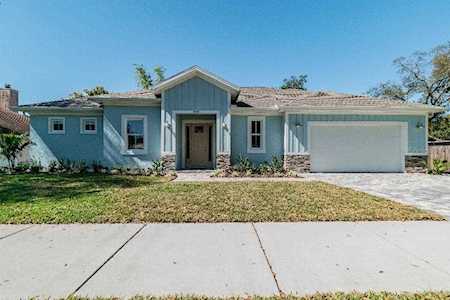 9840 W Bay St Seminole, FL 33776