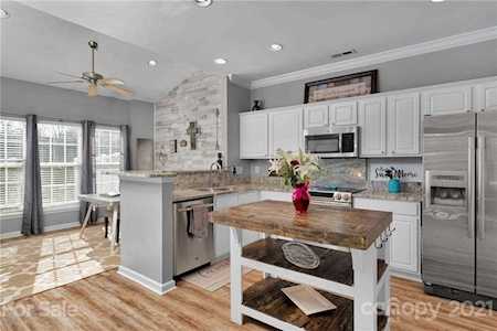 12762 Bullock Greenway Blvd Charlotte, NC 28277