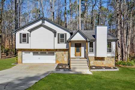 5131 Conestoga Ct Stone Mountain, GA 30087