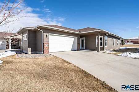 3216 S Sandlot Ave Sioux Falls, SD 57110