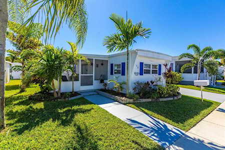 4300 SE Saint Lucie Boulevard #208 Stuart, FL 34997