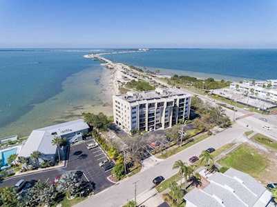 2598 Gary CIRCLE #204 Dunedin, FL 34698