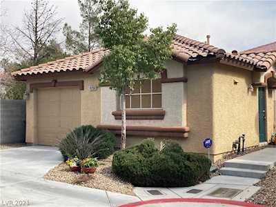 10250 Clovery Ct Las Vegas, NV 89183