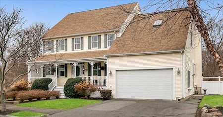 21 Virginia Avenue Beverly, MA 01915