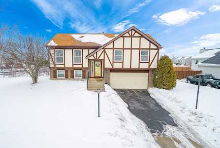 7838 W Frankfort Square Rd Frankfort, IL 60423