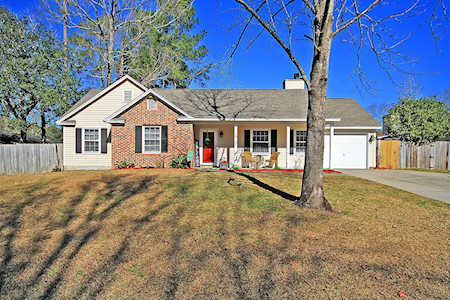 103 Saxton Ct Goose Creek, SC 29445