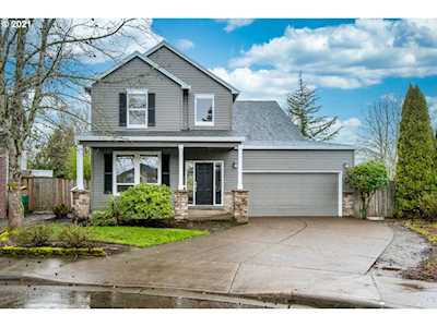 16386 SW Gearin Ct Tigard, OR 97223