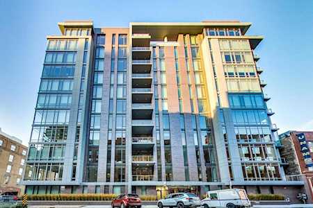 360 W Erie St #8B Chicago, IL 60654