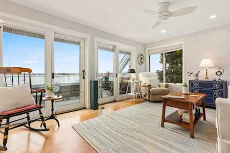 57 Front St #4 Beverly, MA 01915