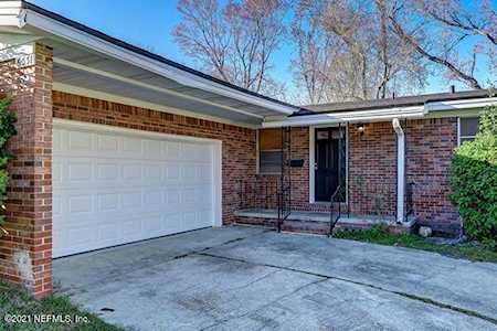 6331 Graves St Jacksonville, FL 32210