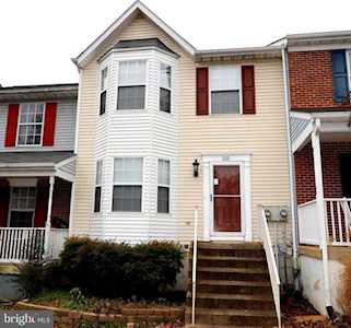 225 Charleston Ct La Plata, MD 20646