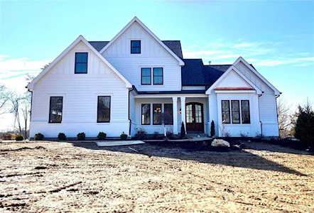 13210 Lochenheath Ct Town And Country, MO 63131