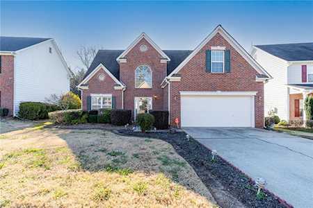 5670 Martin Grove Dr NW Lilburn, GA 30047