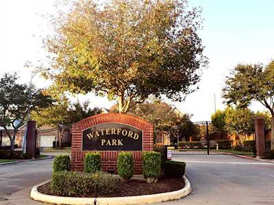 2122 Waterford Park St Missouri City, TX 77459