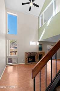 3850 N Fanning Dr Flagstaff, AZ 86004