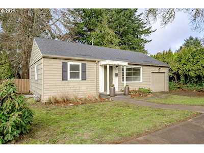 7741 SE 45th Ave Portland, OR 97206